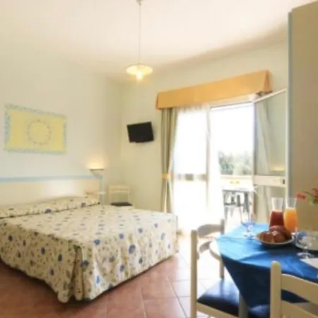 Arco Del Saracino Aparthotel *