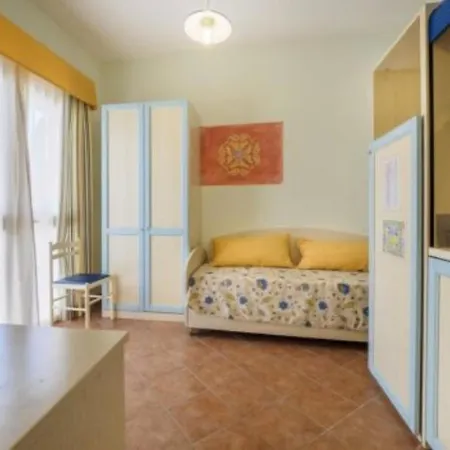 Arco Del Saracino Aparthotel Lido Marini